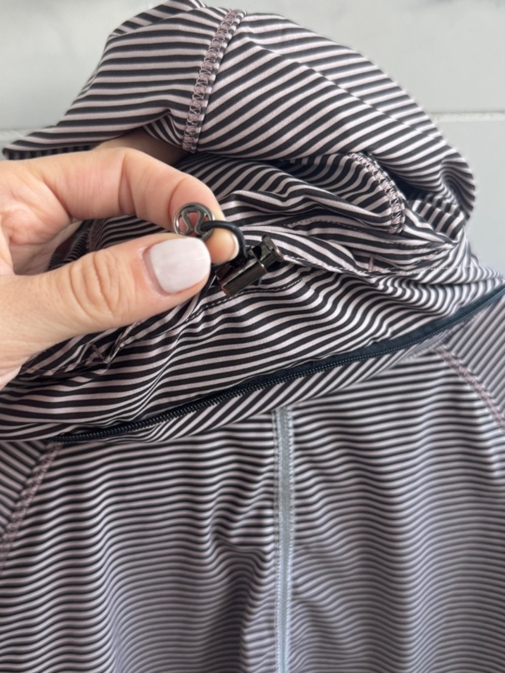 Lululemon Go The Distance Jacket - Picture 5 of 10